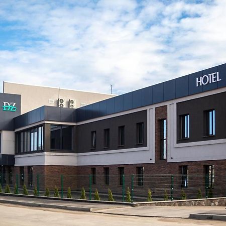 Hotel Dozari Korostyshiv Exteriör bild